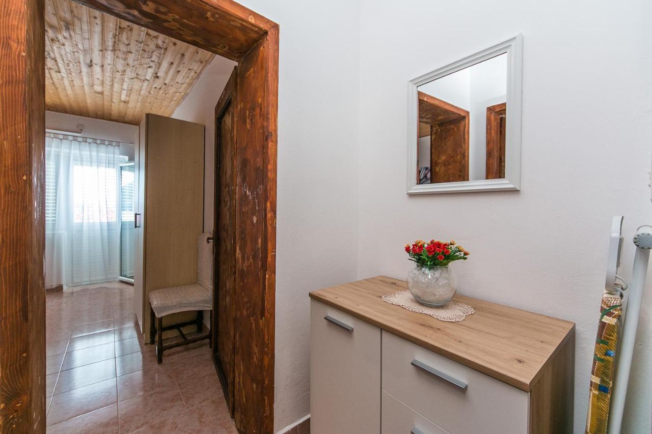 Apartments By The Sea Podaca, Makarska - 13974 Dış mekan fotoğraf